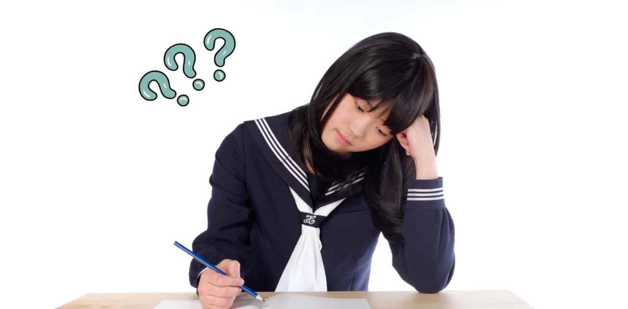 悩む女子中学生