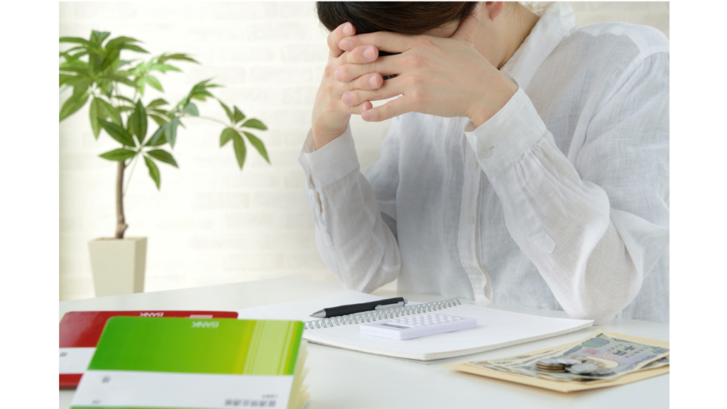 非常勤講師の収入や雇用に不安を感じる教員のイメージ