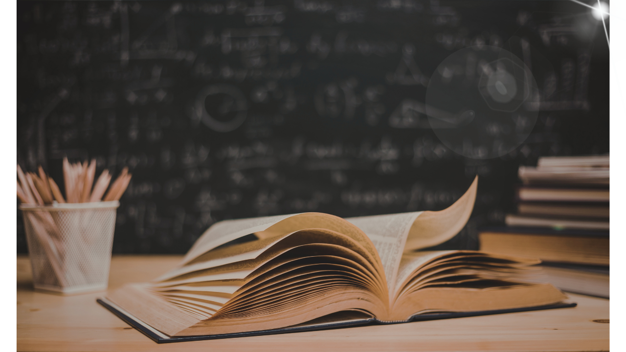 国語教師の経験を生かした日本語教師への転職をイメージする教室風景